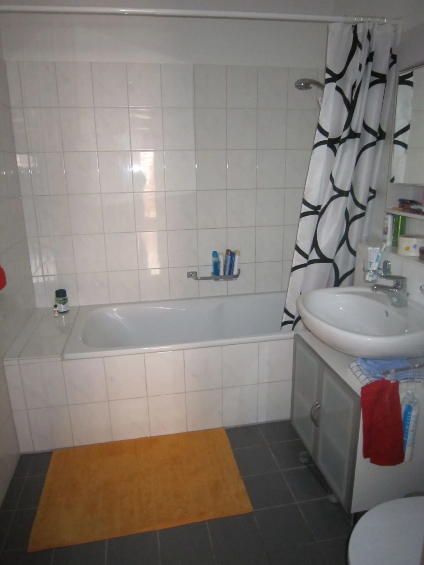 Geräumige Wohnung in zentraler Lage - Foto 7 von 7