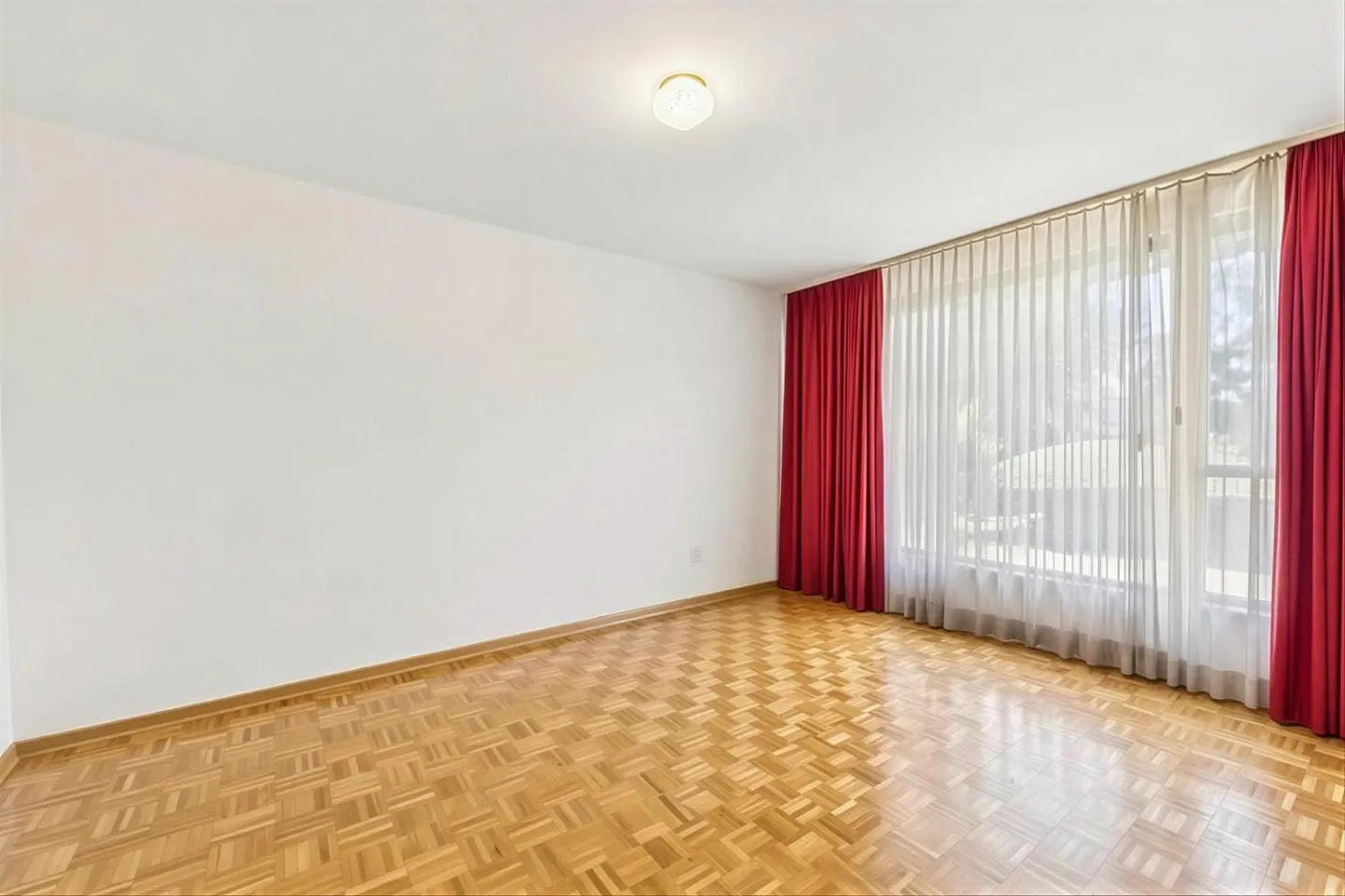 3,5-Zimmer-Wohnung "nur einen Steinwurf" vom See entfernt - Foto 7 von 12