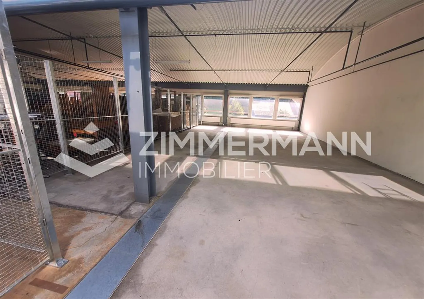 Storage space for rent - Photo 2 of 4