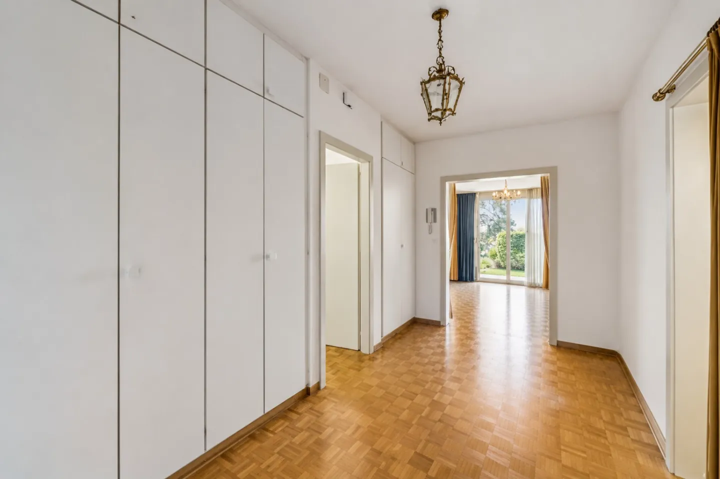 3,5-Zimmer-Wohnung "nur einen Steinwurf" vom See entfernt - Foto 12 von 12