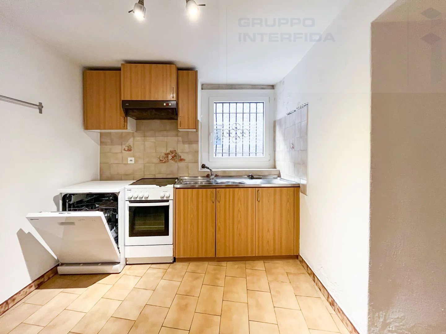 FEATURE HOUSE OF NUCLEO - Photo 5 of 14