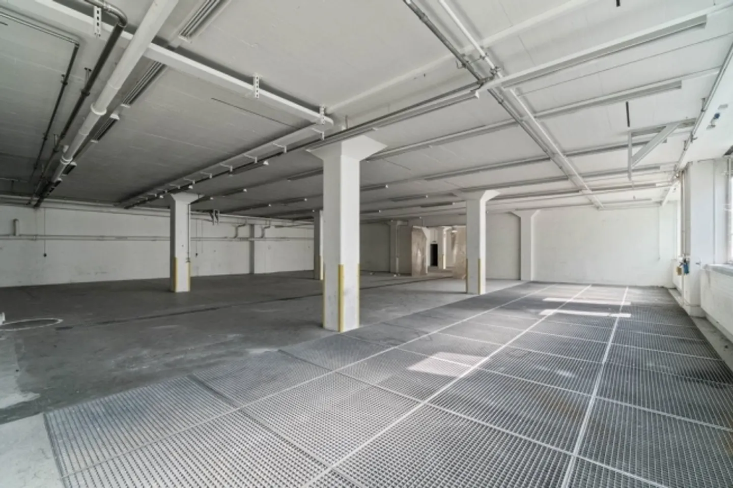 Spazio per le tue idee - Spazio commerciale nel centro di Solothurn - Foto 7 di 7