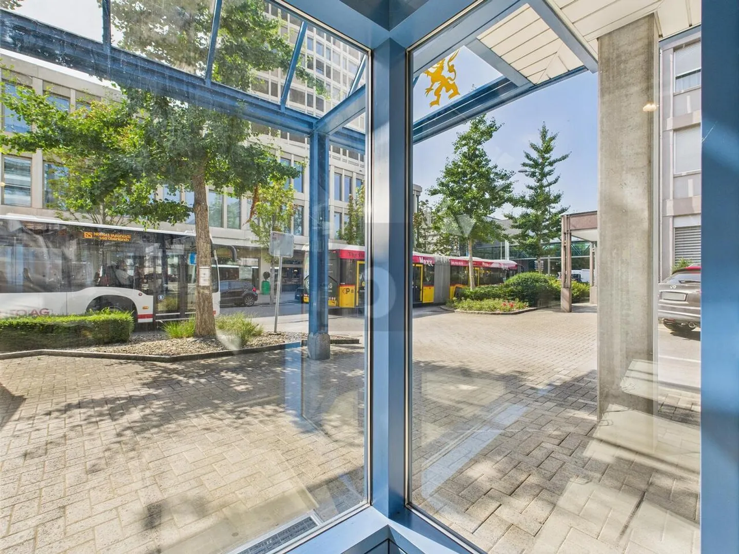 REPRÄSENTATIV IM STADTZENTRUM - Foto 2 di 6