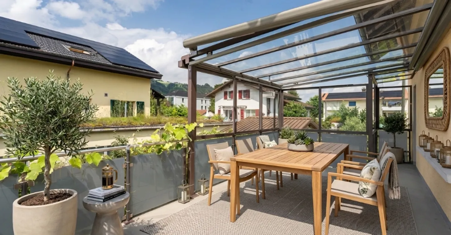 Charming Detached Family Home - Photo 5 of 9