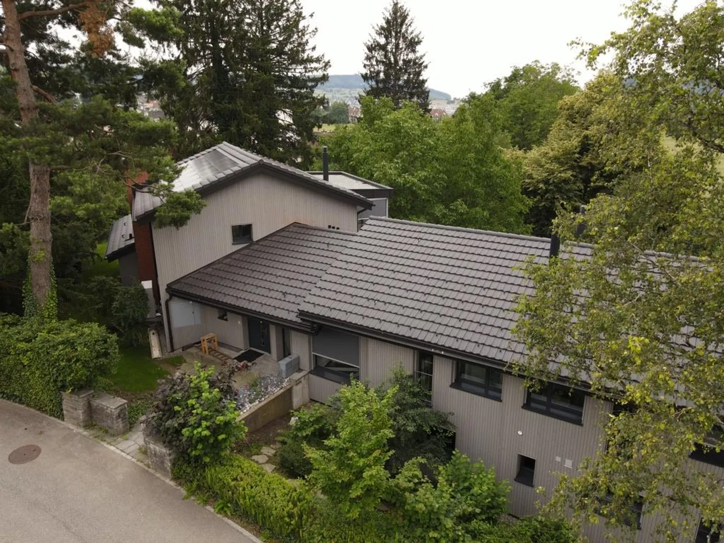 bio-top, vivre différemment avec de vieux arbres.... - Photo 1 sur 16