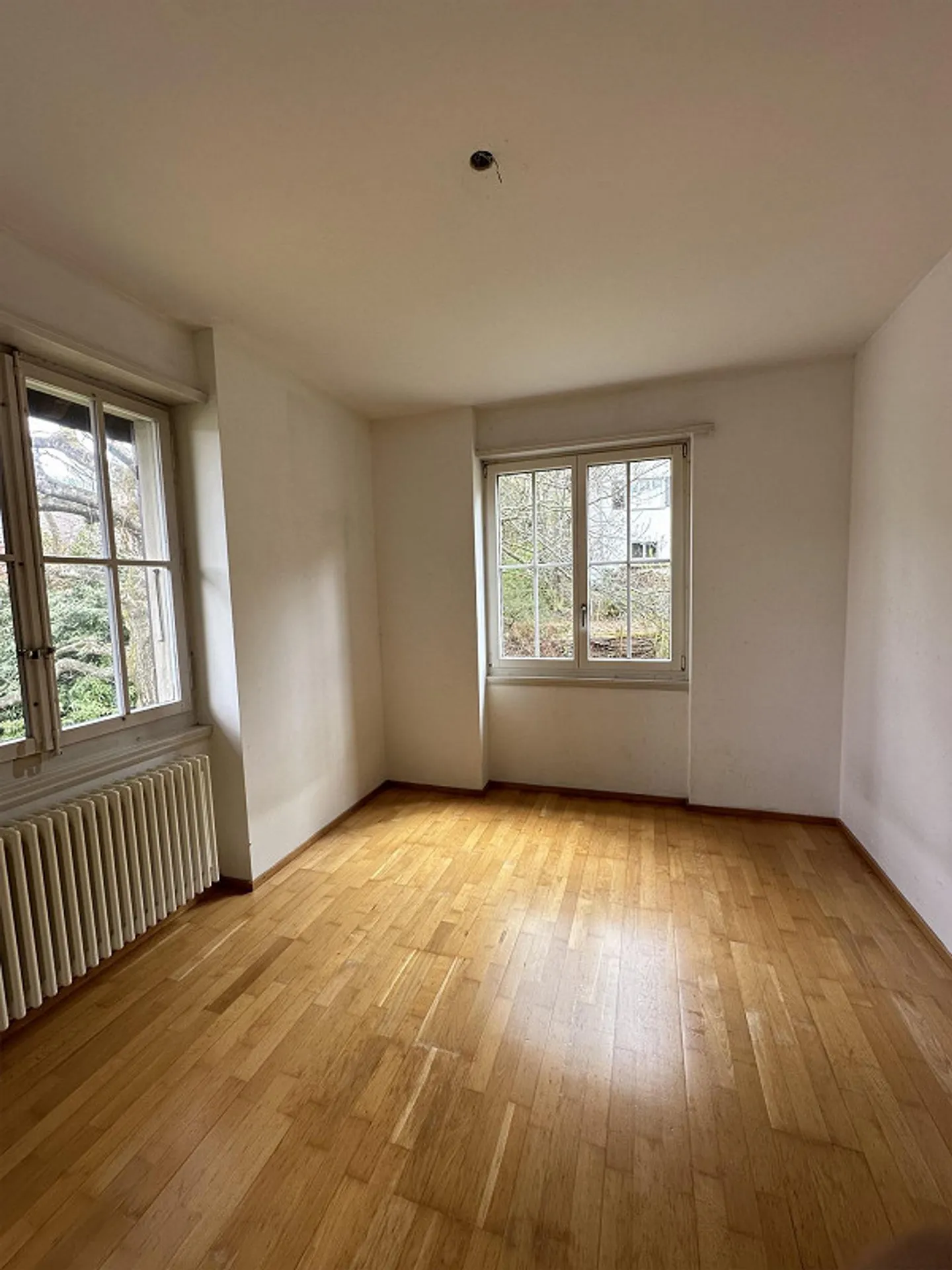 Bright apartment with a view of greenery - Photo 7 of 10