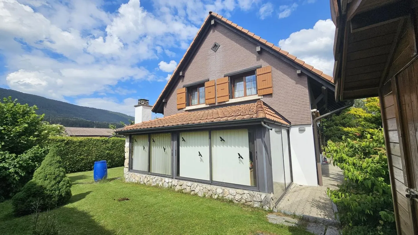 Maison de Maître à Malleray - Photo 2 sur 13