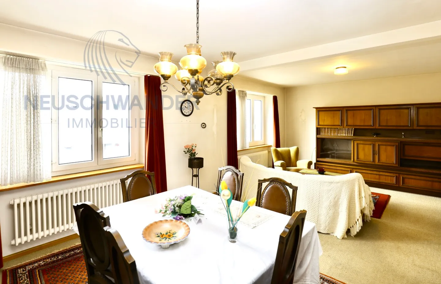 «Immeuble bien situé de trois appartements à rénover.» - Photo 5 sur 18