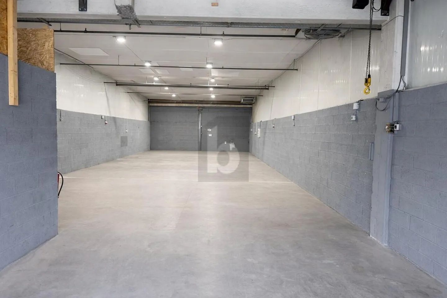 CRAFT HALL WITH HIGHWAY VISIBILITY - Photo 3 of 6