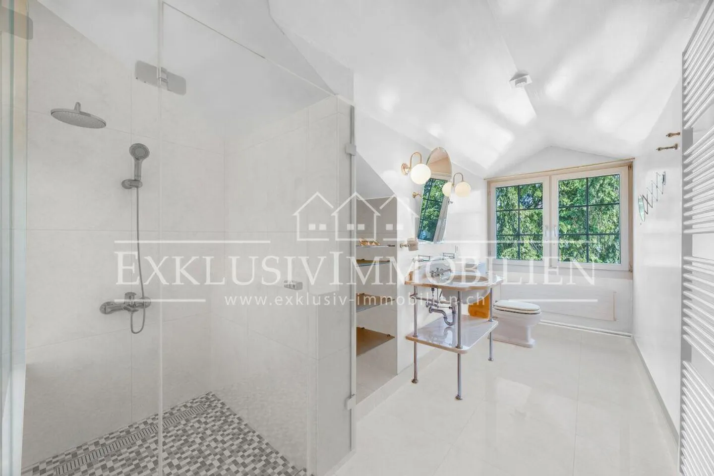 Your Bijoux with Great Potential - Photo 7 of 8