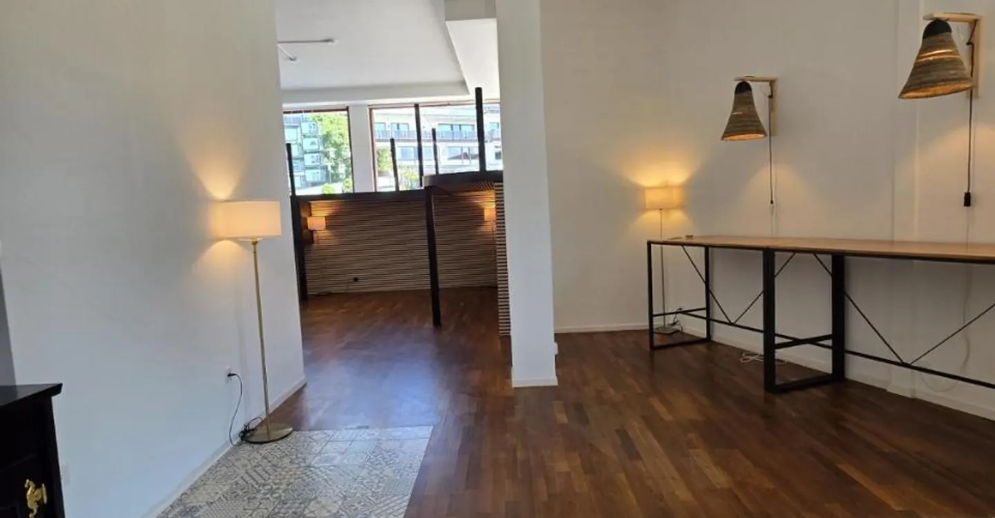 Lokales Geschäft - Boutique - Büro - Pflege - Foto 15 von 20
