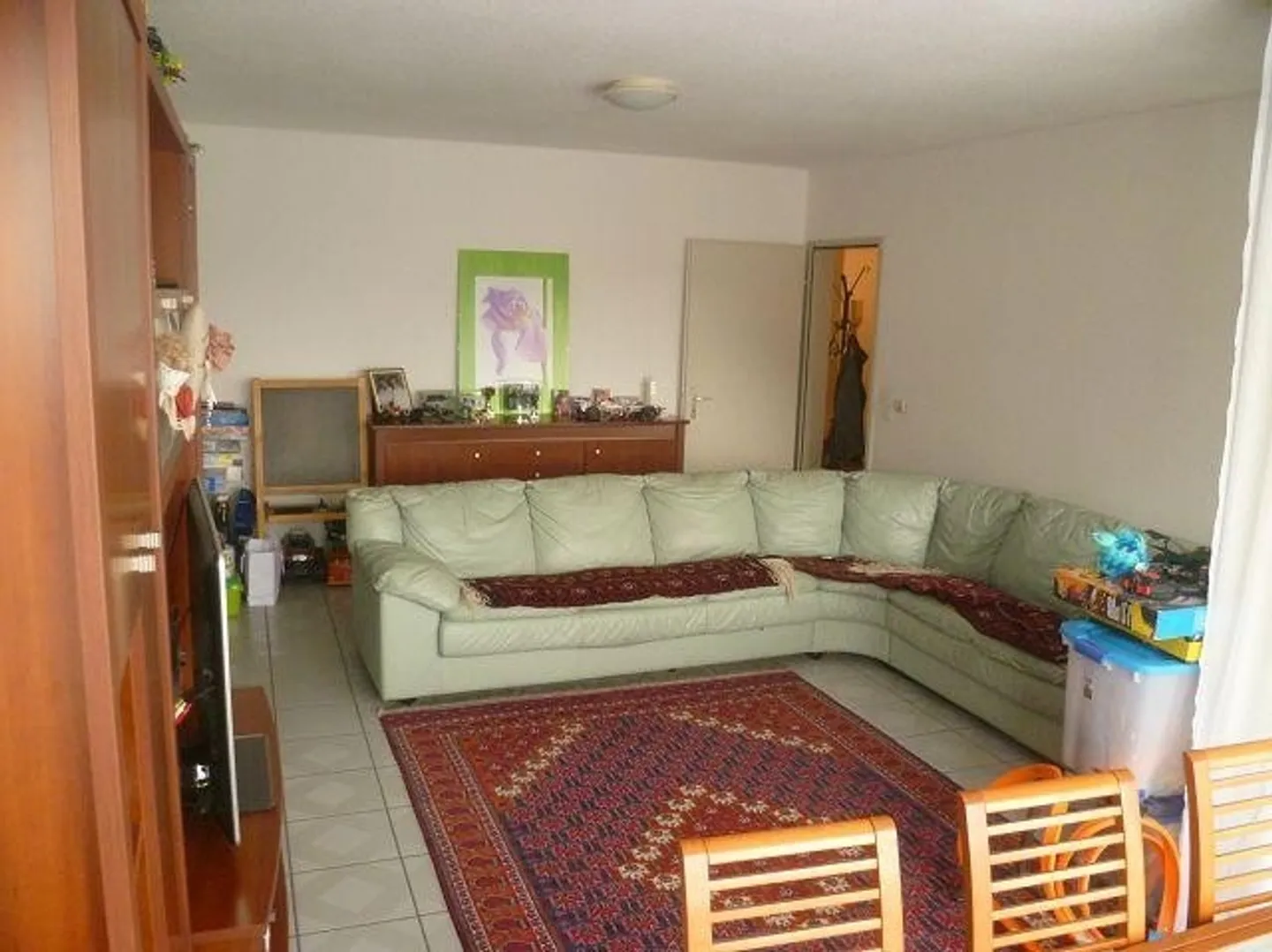 «4 1/2-Zimmer-Wohnung im 1. OG / appartamento di 4 1/2 locali nel primo piano» - Foto 2 di 12
