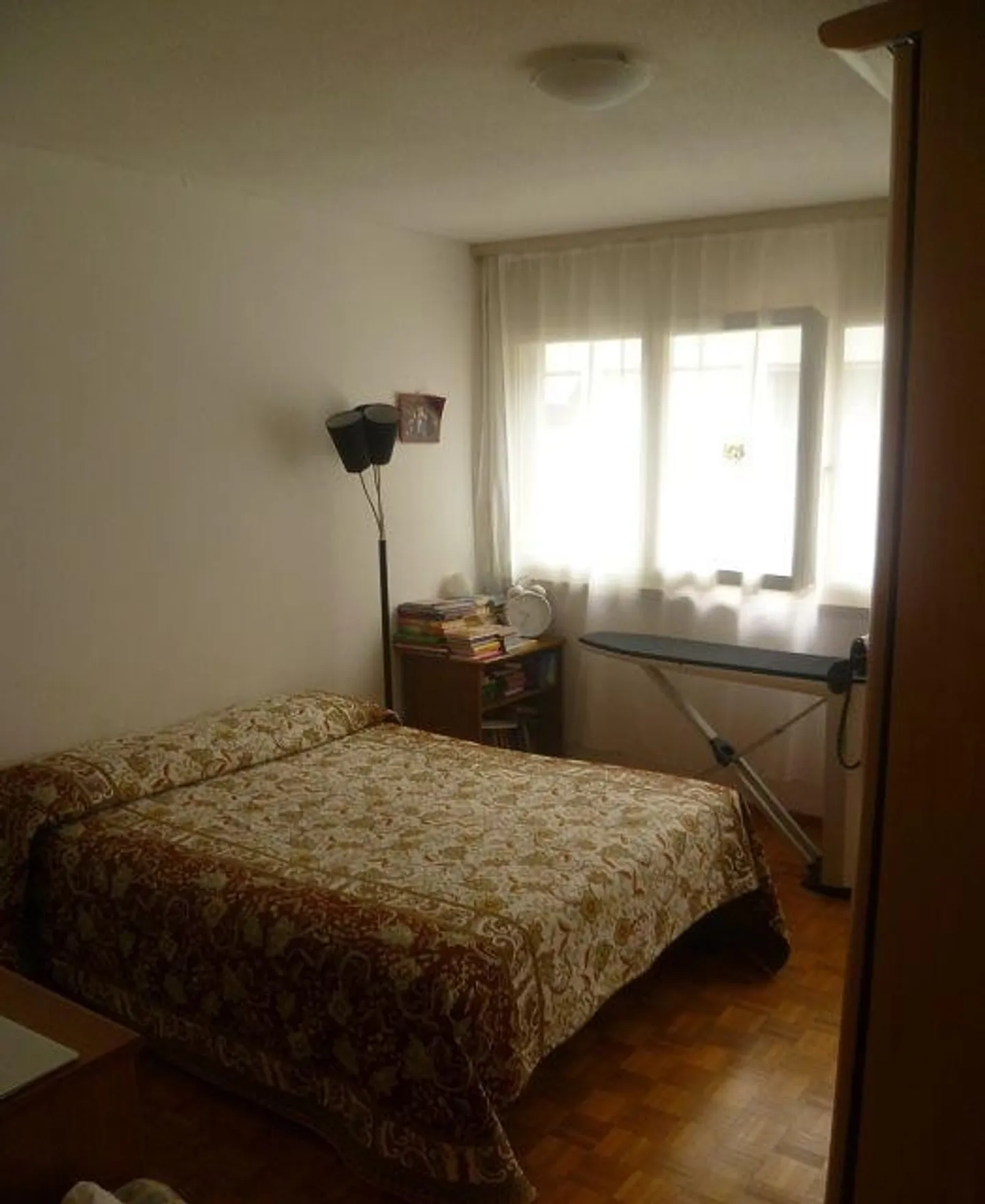 «4 1/2-Zimmer-Wohnung im 1. OG / appartamento di 4 1/2 locali nel primo piano» - Foto 6 di 12