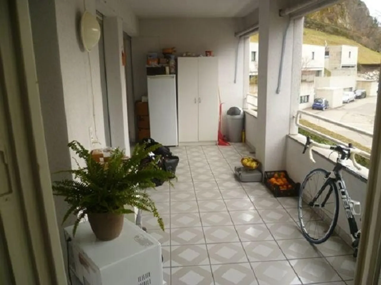 «4 1/2-Zimmer-Wohnung im 1. OG / appartamento di 4 1/2 locali nel primo piano» - Foto 11 di 12