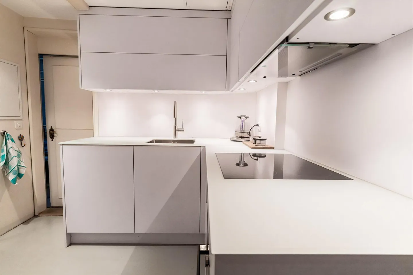 Object of Desire in the Bern Old Town - Photo 3 of 5