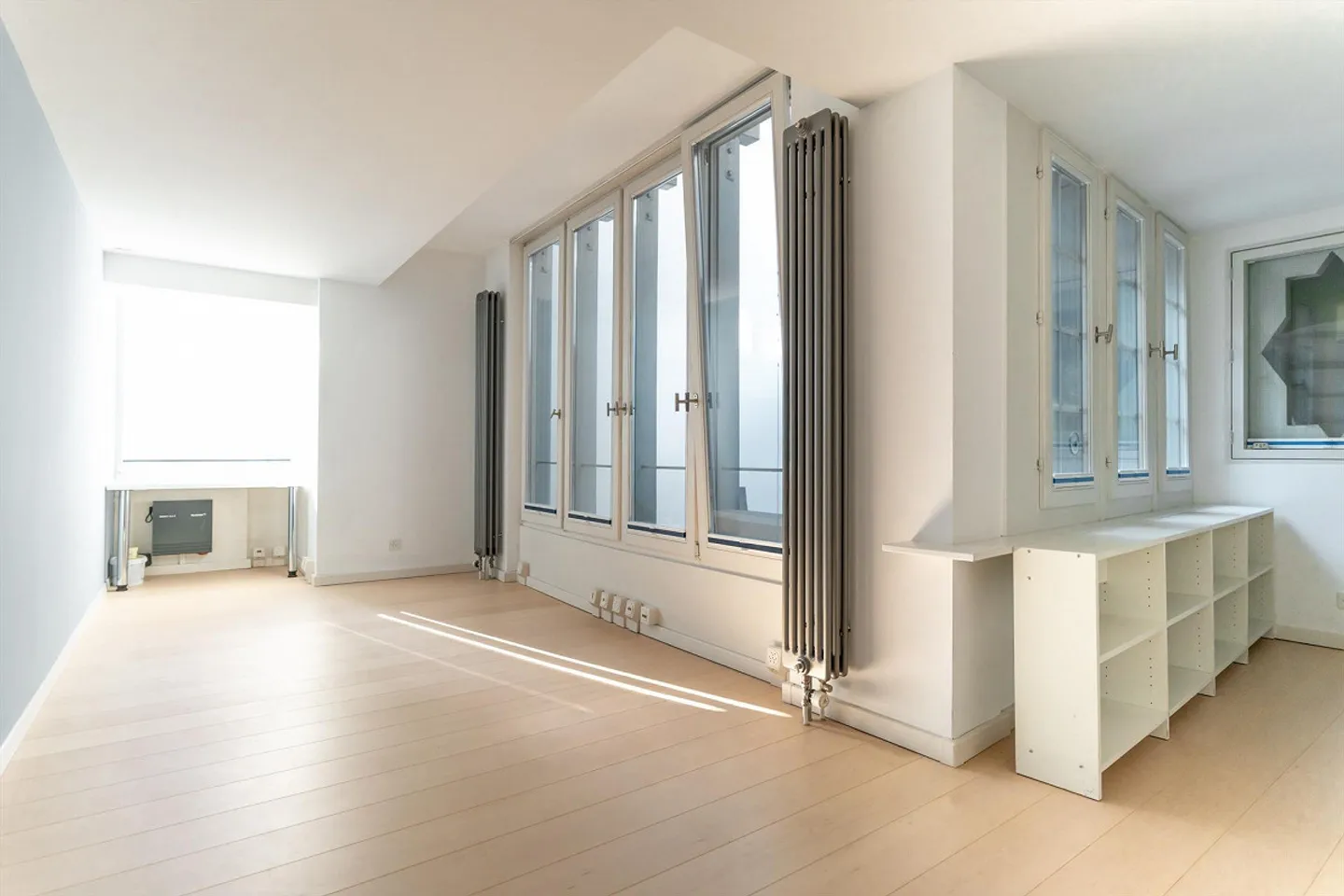 Object of Desire in the Bern Old Town - Photo 5 of 5