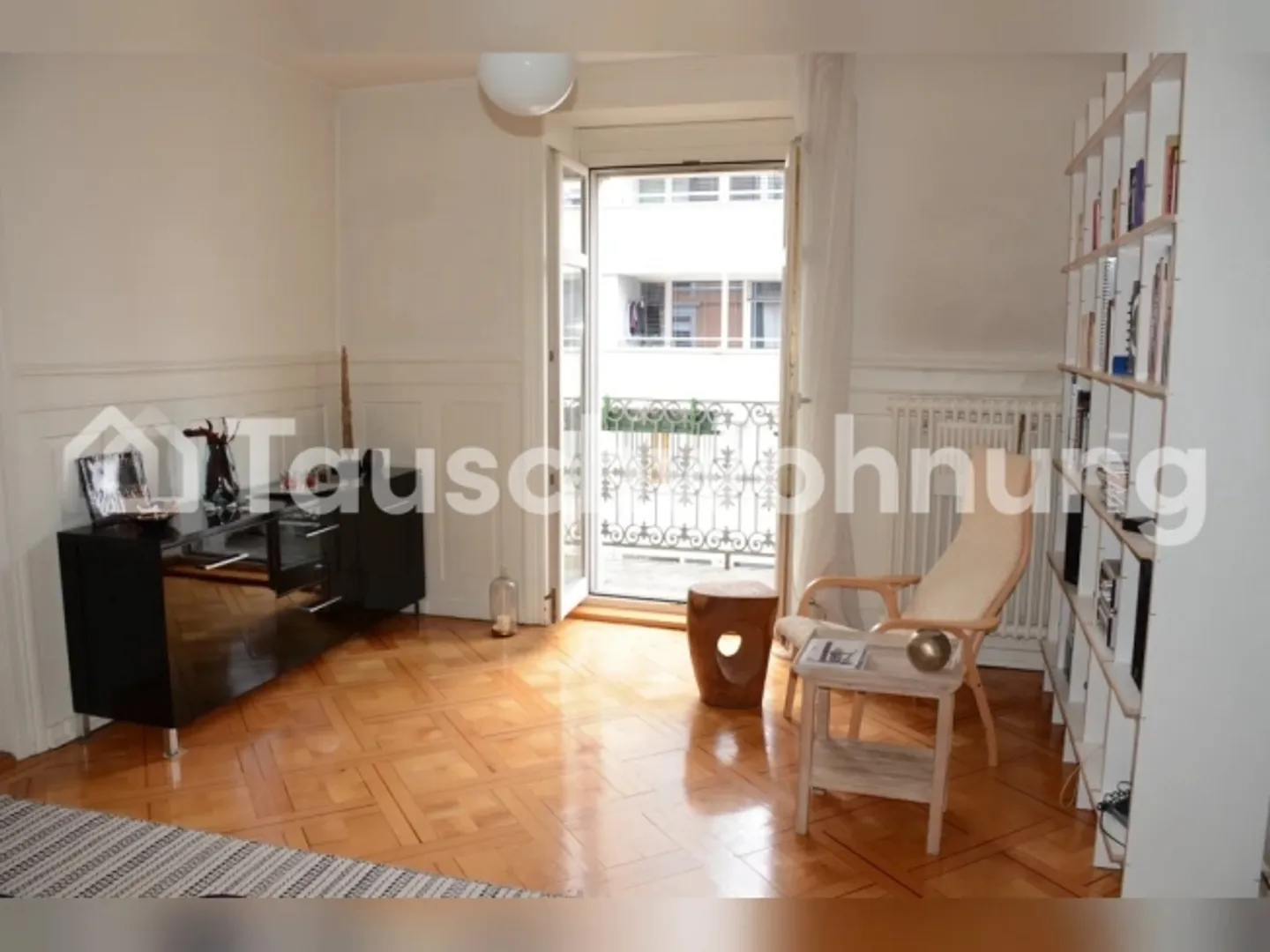 3-room apartment, old building in ZH Wiedikon, bright, quiet - Photo 1 of 10