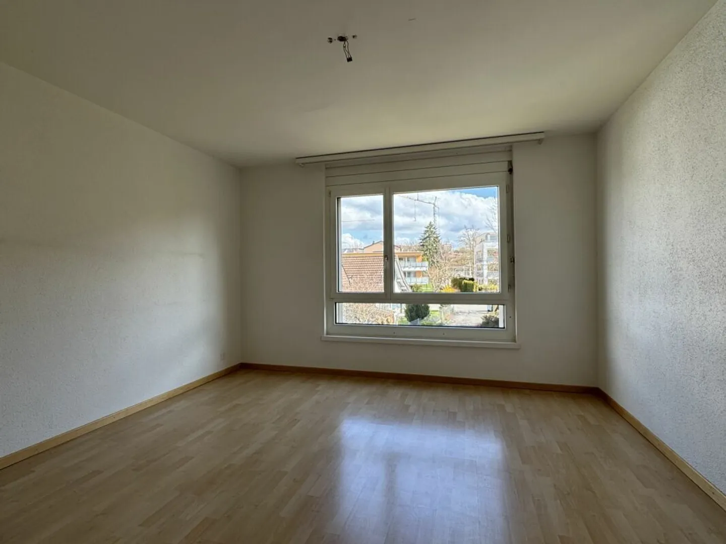 Charmant Appartement au Rez-de-Chaussée - Photo 2 sur 13