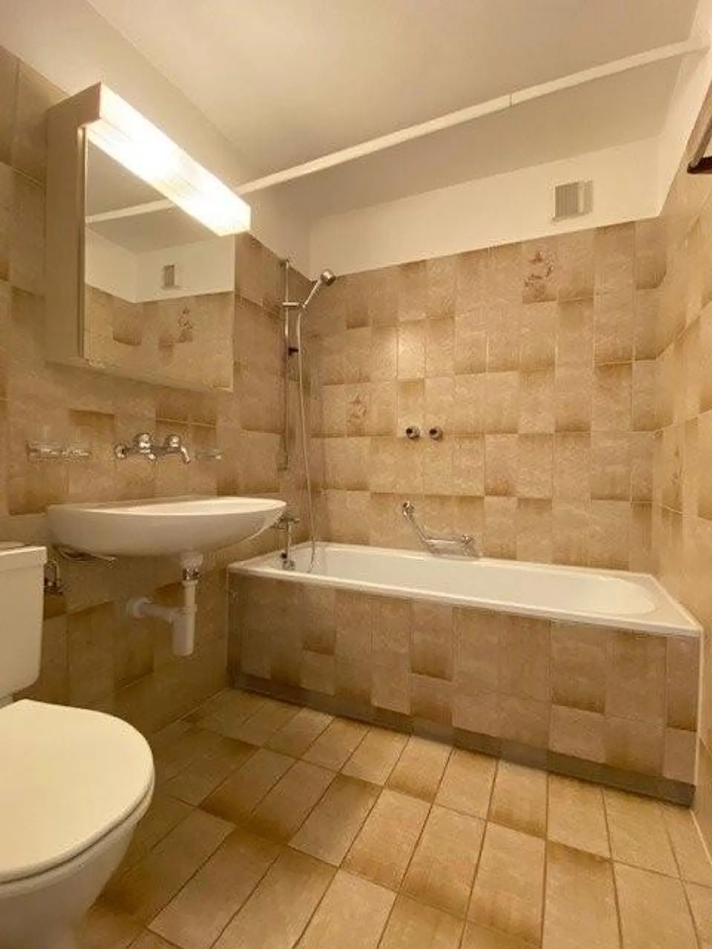 2.5 Room Attic Apartment with Large Rooftop Terrace - Photo 3 of 5