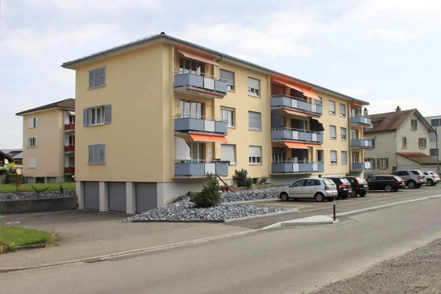 Appartement spacieux de 4,5 pièces - Photo 1 sur 10