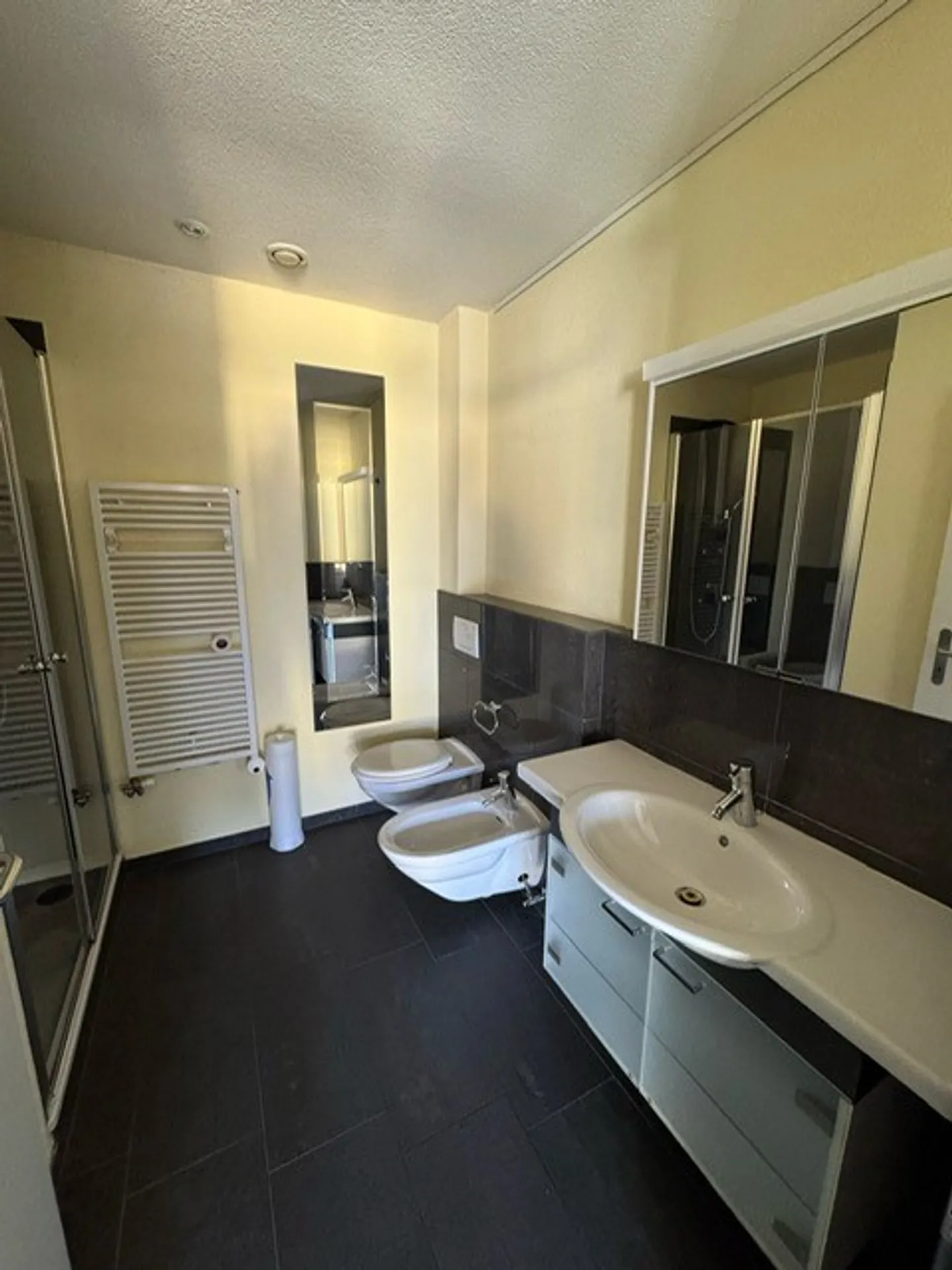 Modern 2-Room Apartment in Gordola (CHF 390,000 Apartment + CHF 30,000 Parking) - Photo 6 of 6