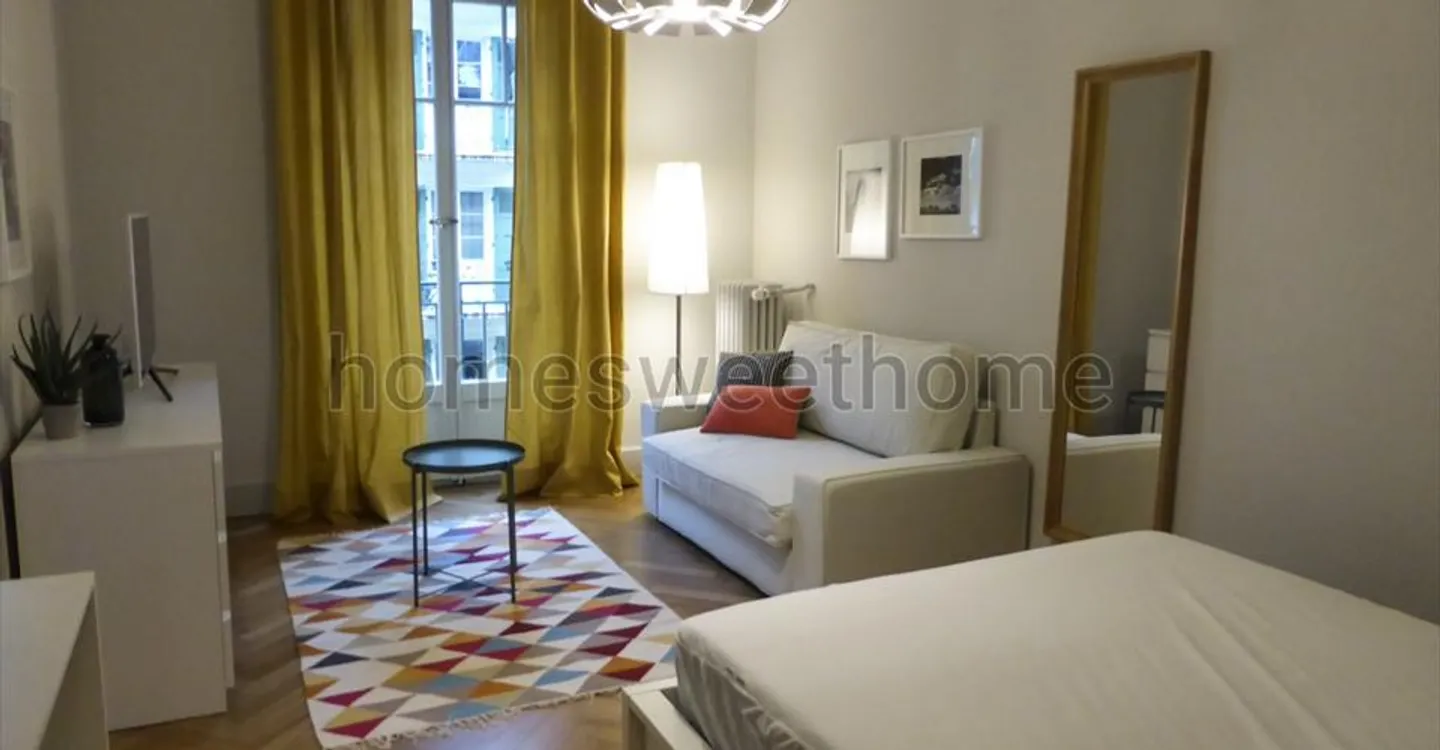Charmant Appartement 2 Pièces - Photo 2 sur 5
