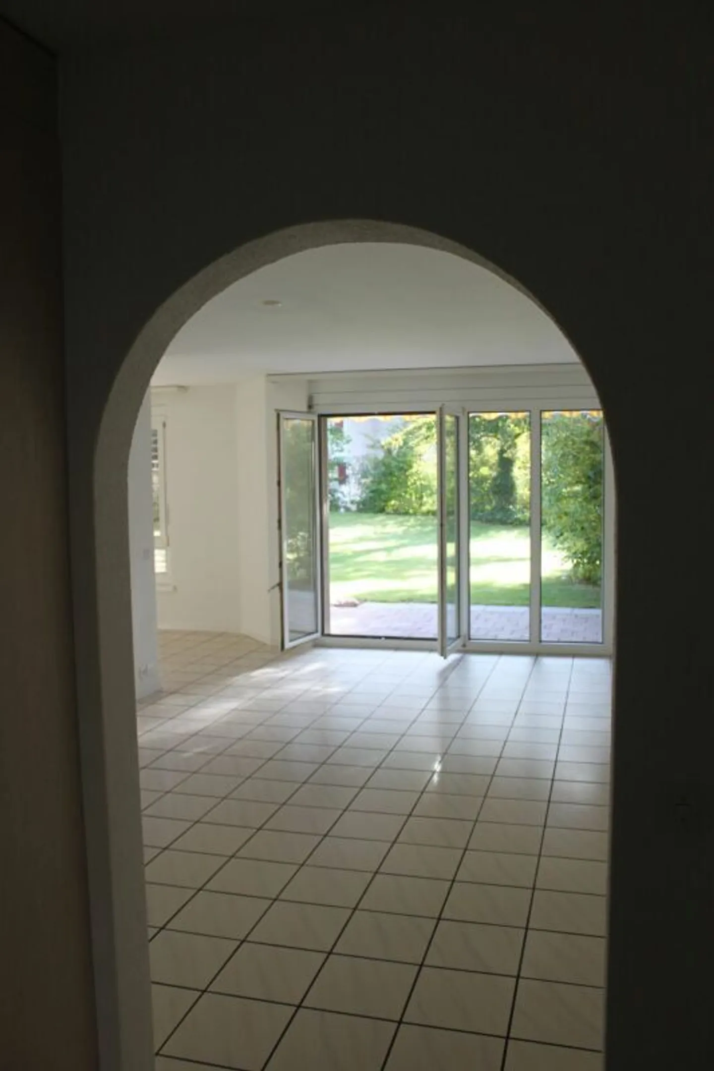 Charmant Appartement au Rez-de-Chaussée - Photo 8 sur 13