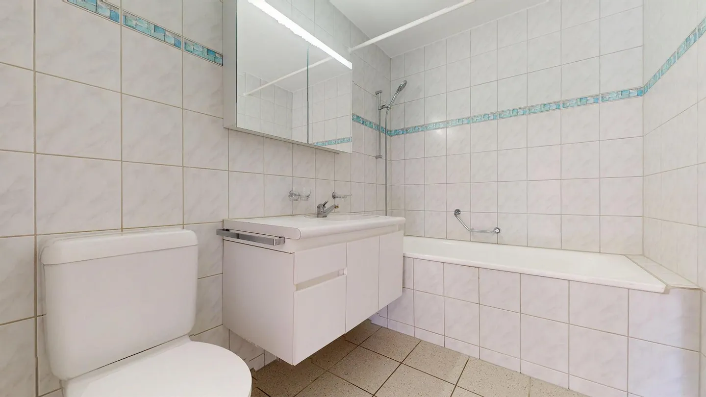 Appartamento affascinante con terrazza per sentirsi bene - Foto 7 di 8