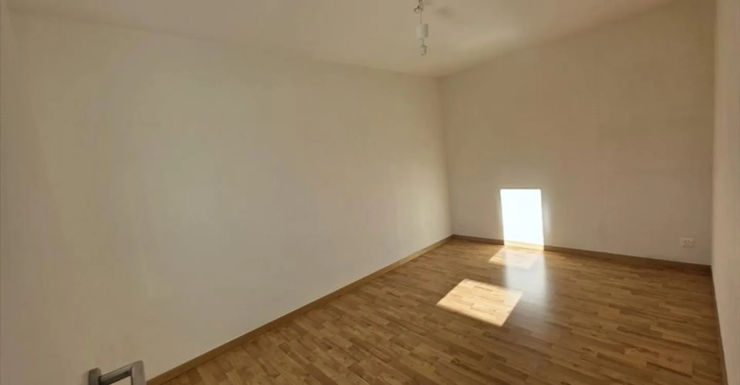 Appartement lumineux 4.5 pièces - Photo 7 sur 7