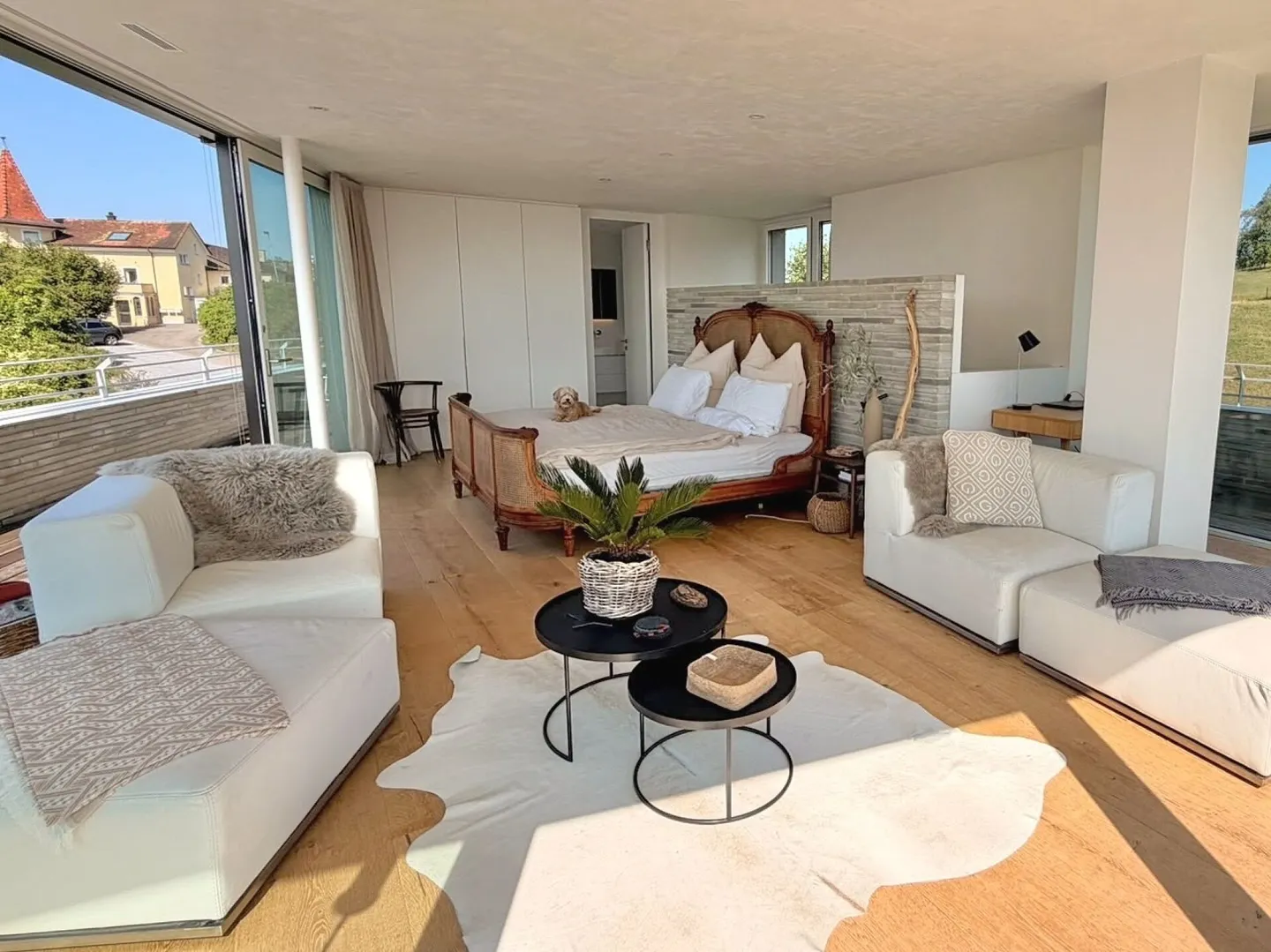 Affitto temporaneo: esclusiva casa d'architetto di 7,5 stanze con vista lago, piscina e terrazza sul tetto - Foto 6 di 9