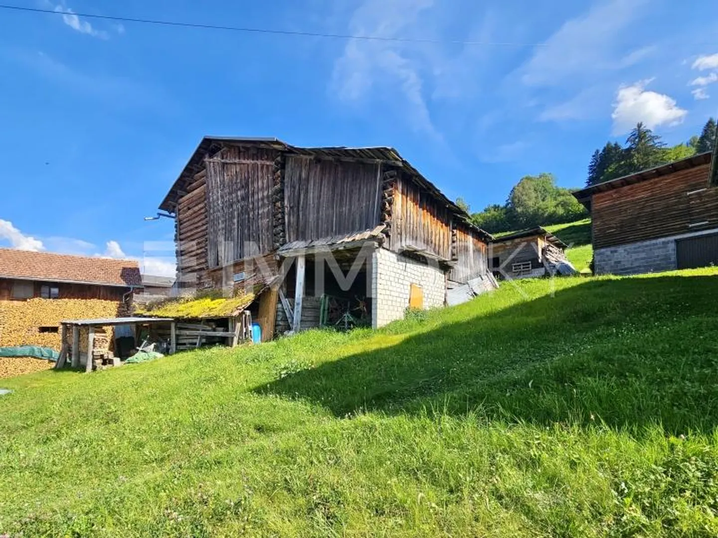 Arrive at home - Your place for life - Photo 2 of 7