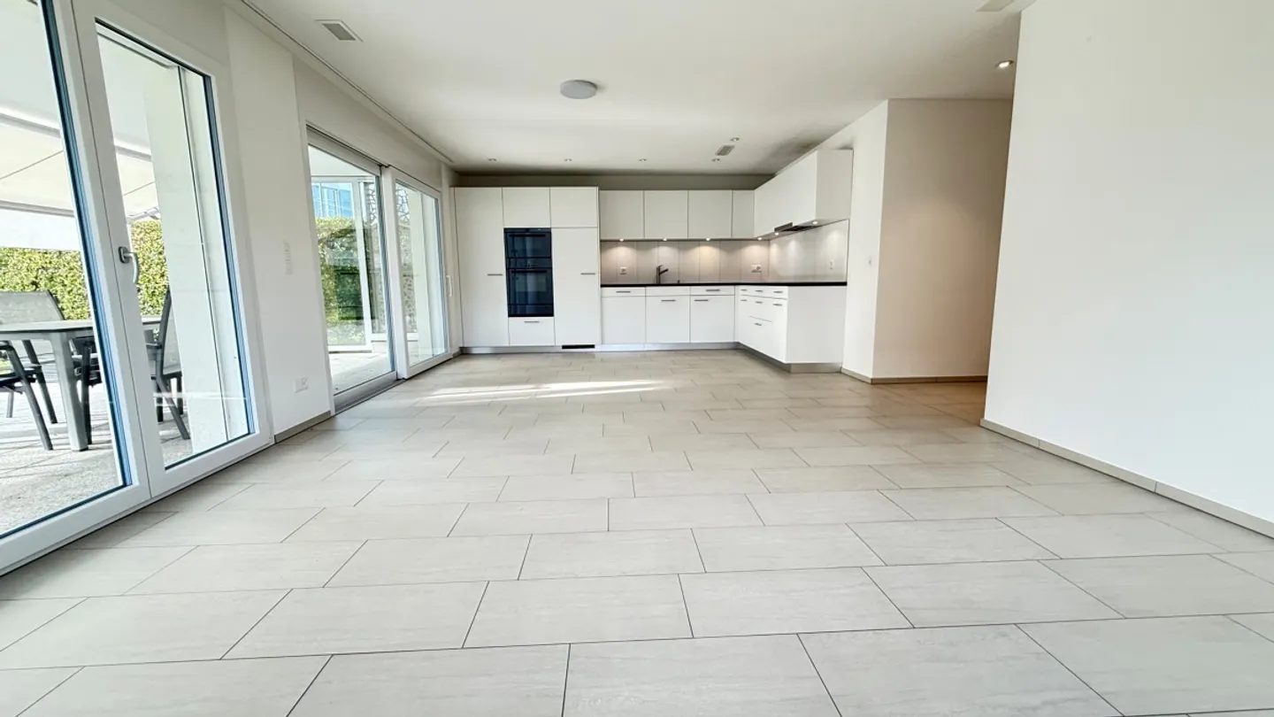 Appartamento moderno con giardino a Wohlen - Foto 2 di 12