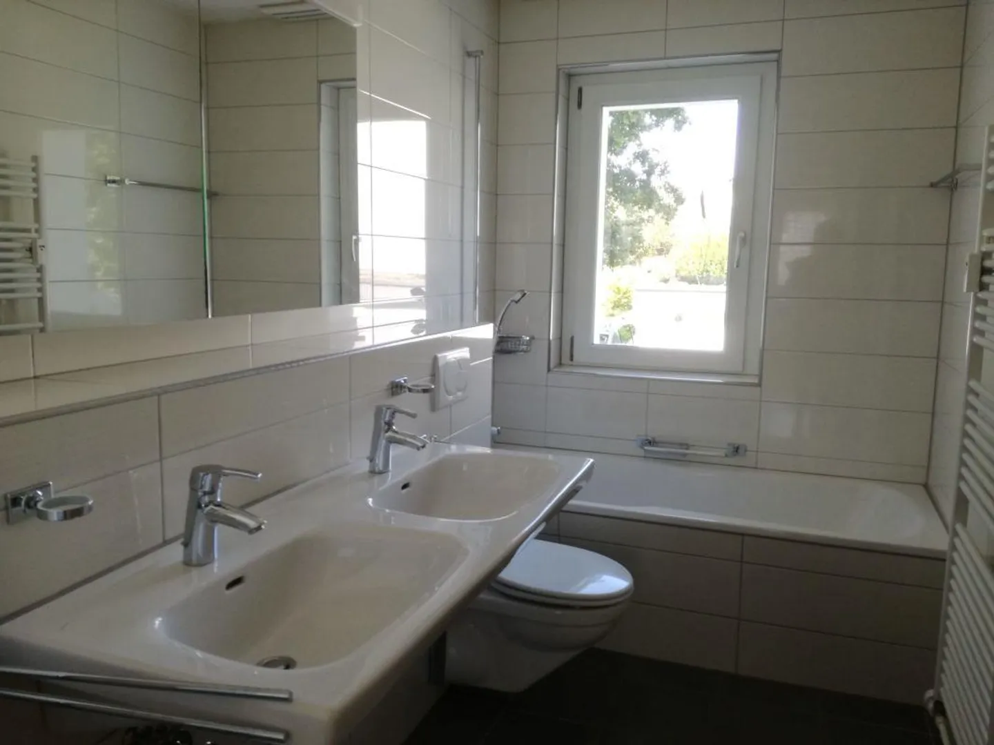 Grosszügige 4.5 Zimmer-Wohnung - Foto 4 von 9