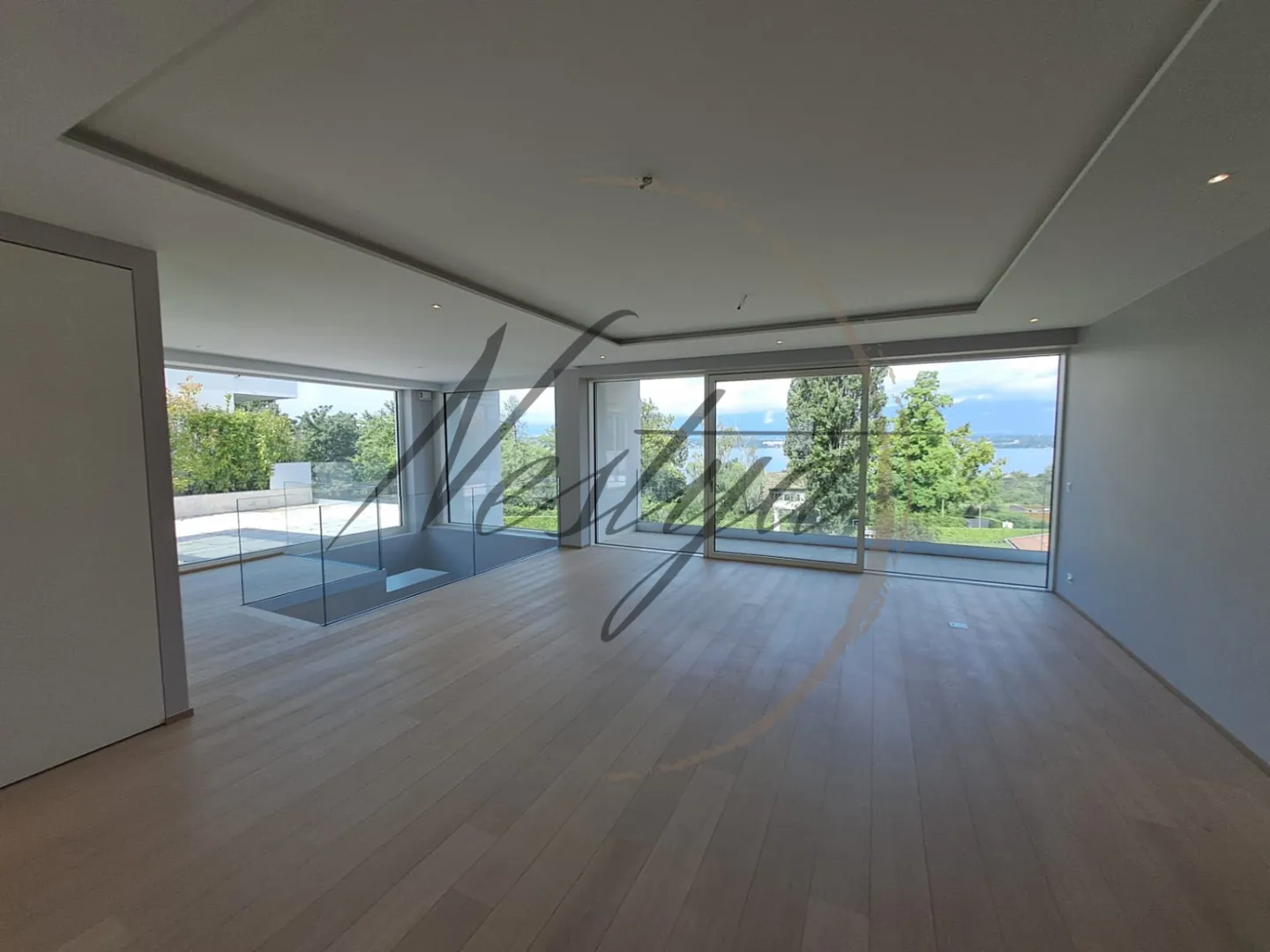 Attique avec vue lac à Collonge-Bellerive - Photo 2 sur 8