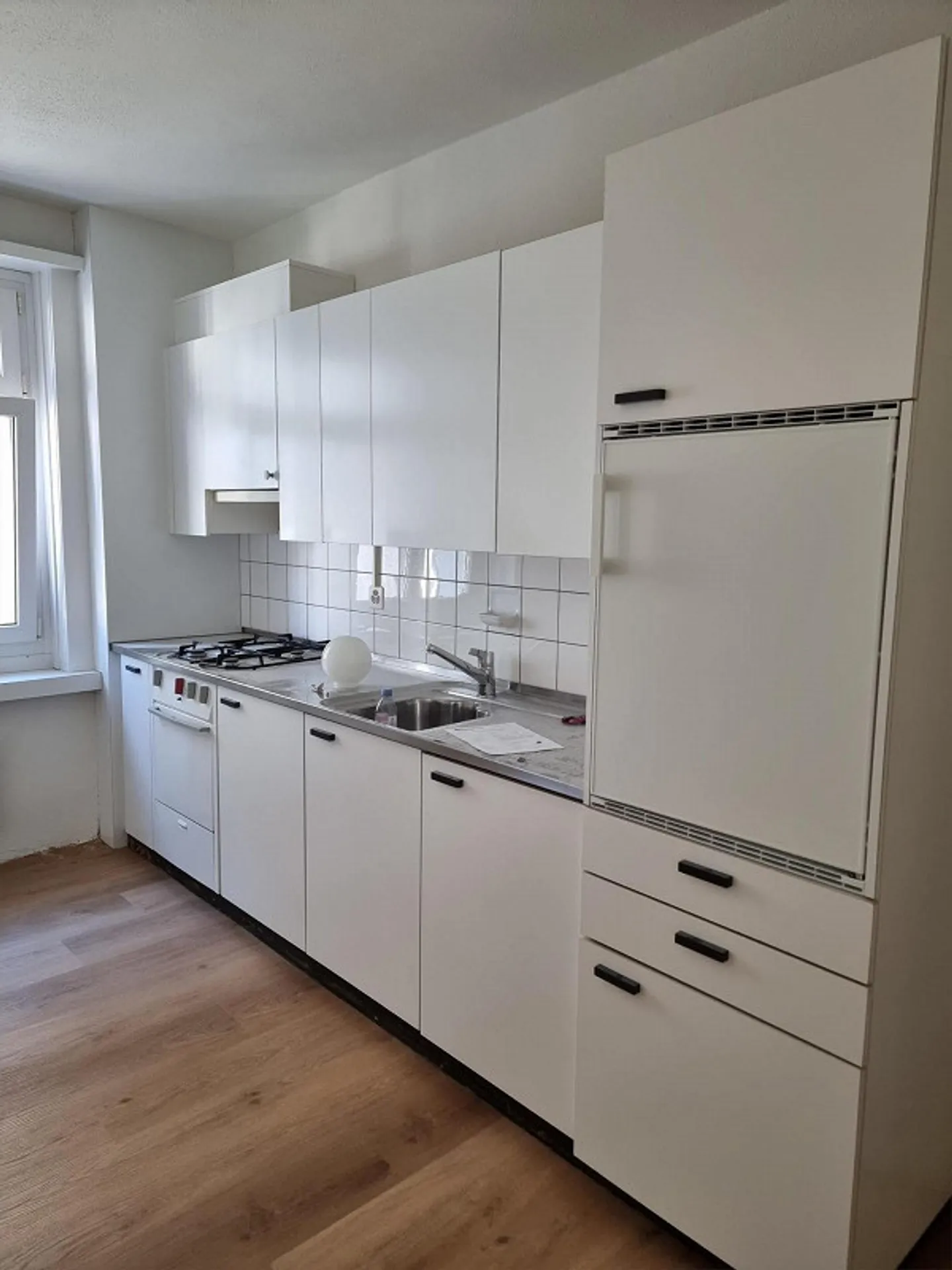 Appartement 3 pièces au 3ème étage (SANS ASCENSEUR) - Photo 3 sur 9