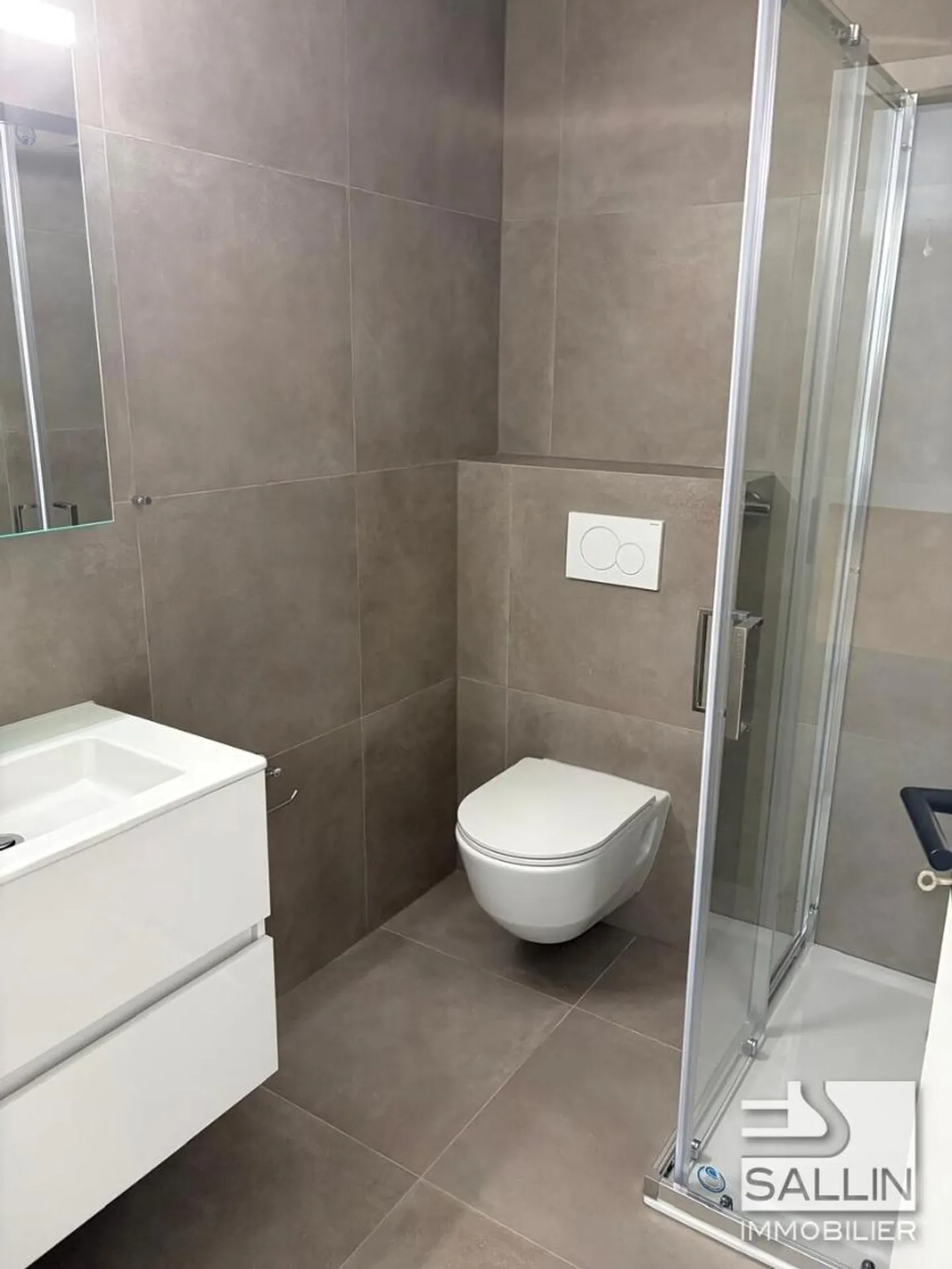 Renovated apartment with 2½ rooms and balcony - Photo 7 of 7