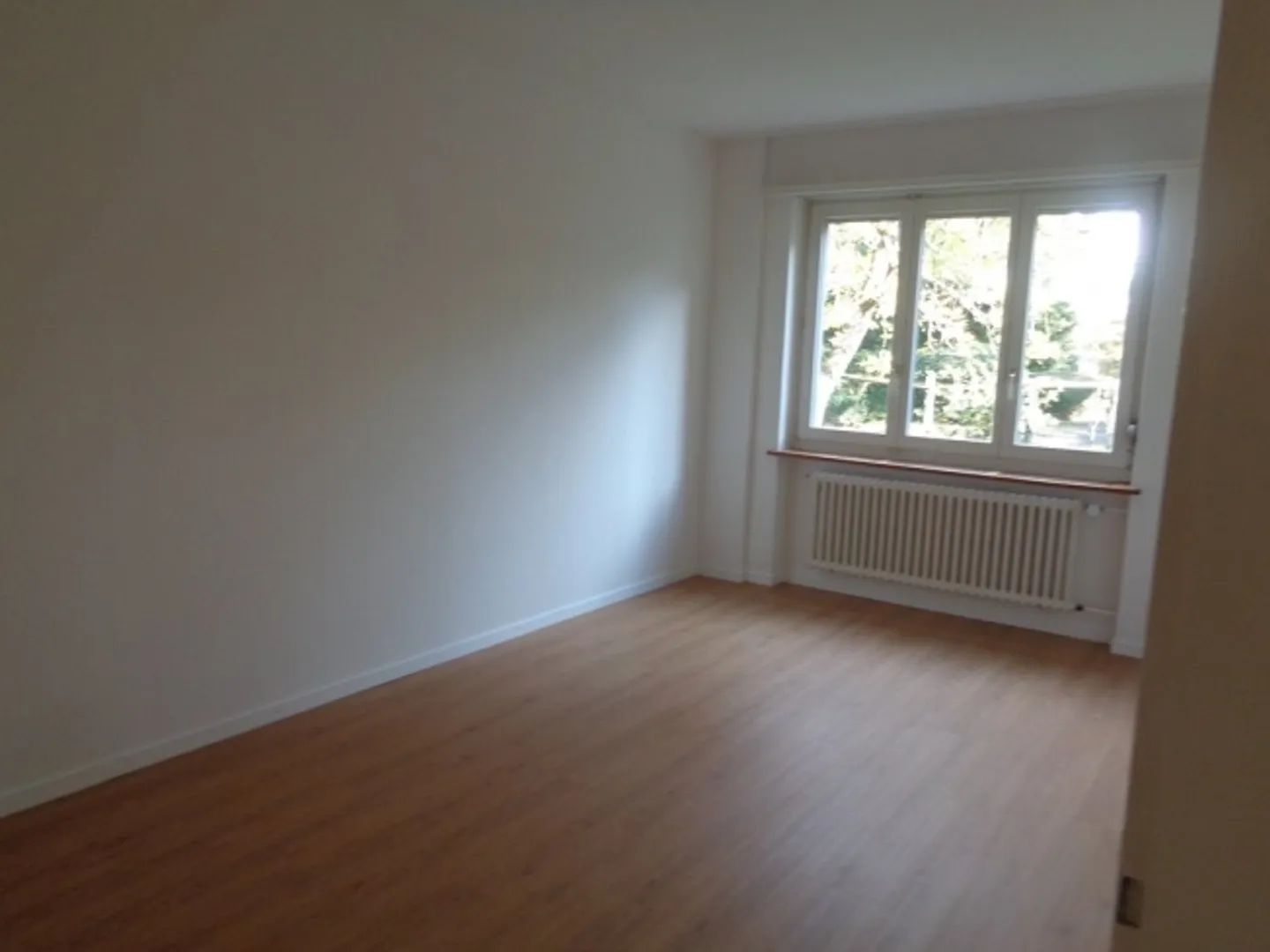 Spazioso appartamento di 4.5 locali in affitto - Foto 5 di 7