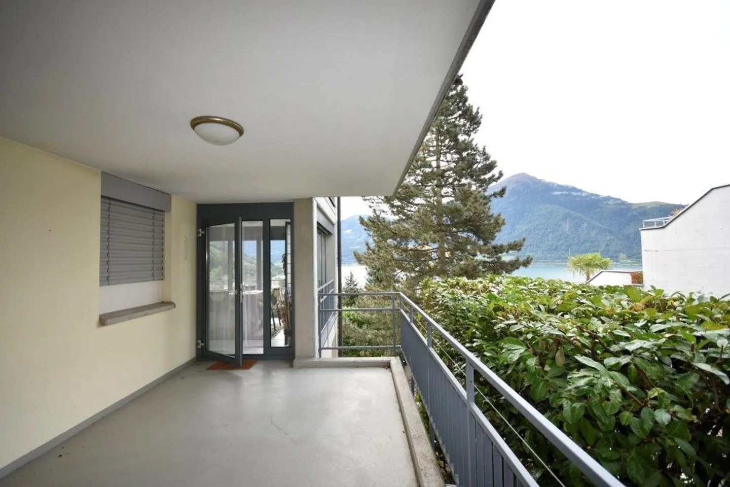 Charmante Wohnung mit Seesicht - Foto 6 von 8