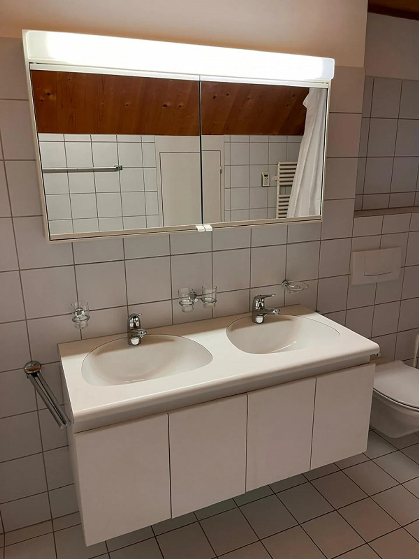 Bright 3.5-room attic apartment with charm and plenty of space - Photo 9 of 14