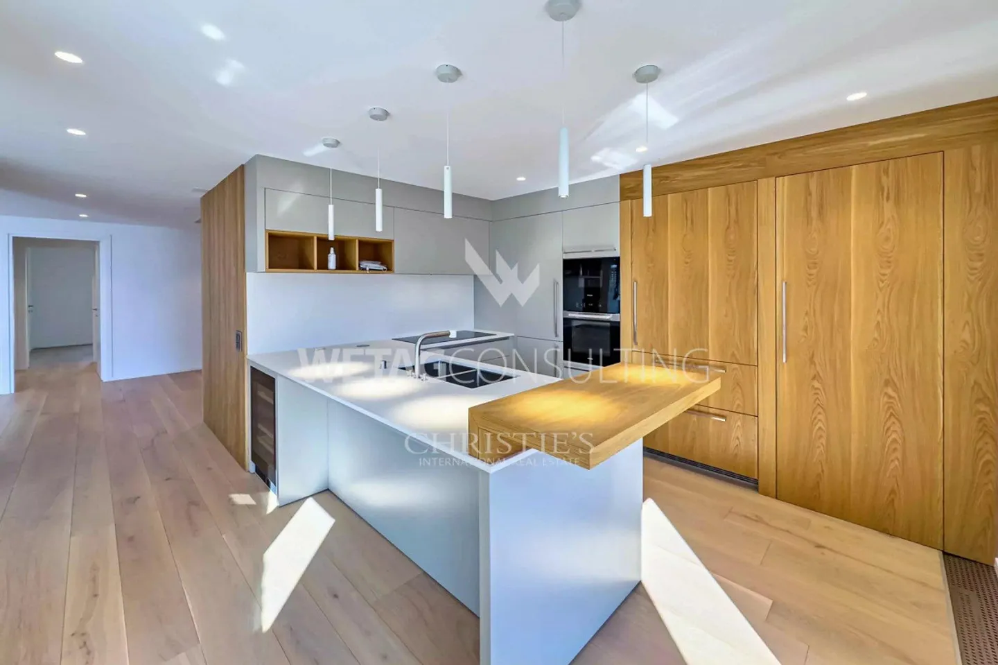 Zu verkaufen in Lugano: Modernes Penthouse mit separatem Büro- oder Gästebereich & herrlichem Blick auf den Luganersee & die Stadt - Foto 4 von 10