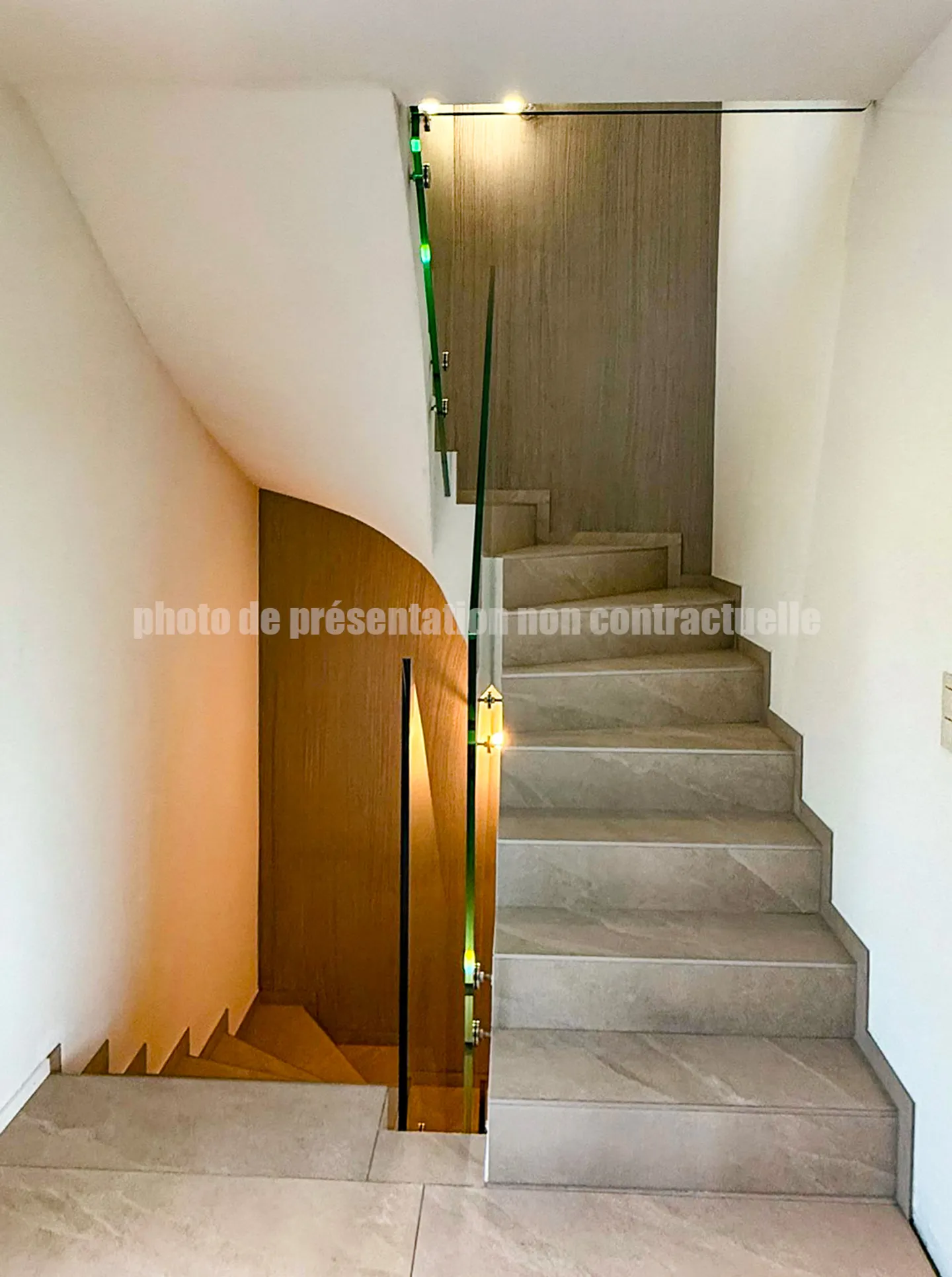 Spacious 5.5 Room Apartment - Photo 4 of 10