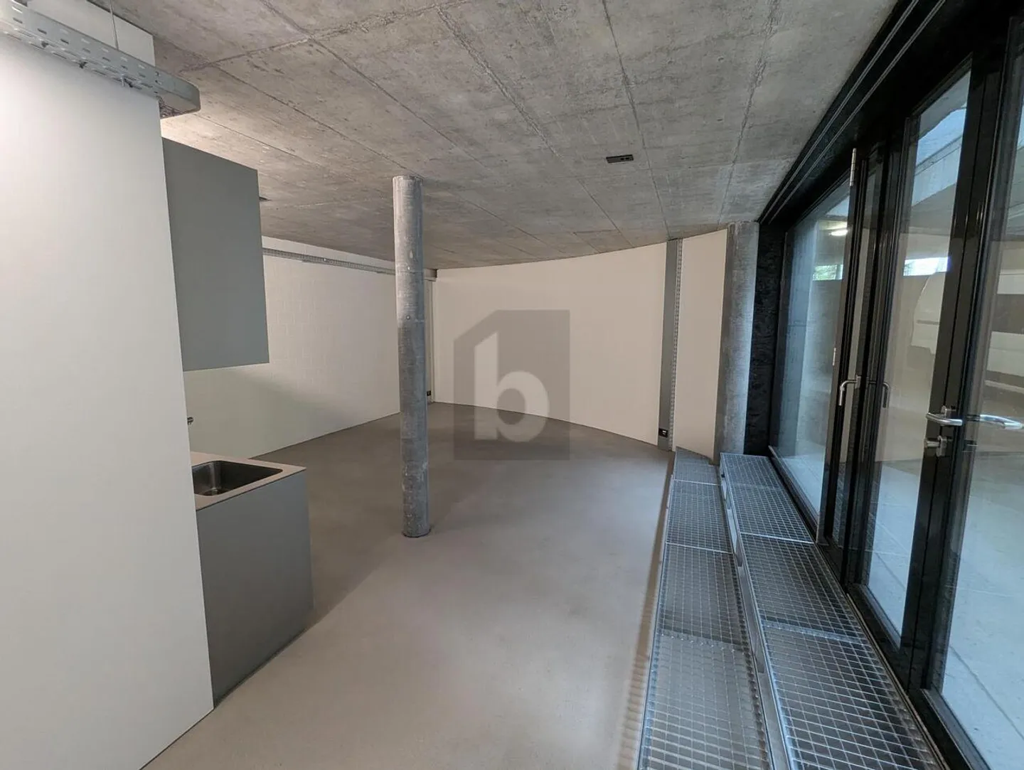 MINERGIE-P-ATELIER, SMALL BUT FINE - Photo 2 of 6