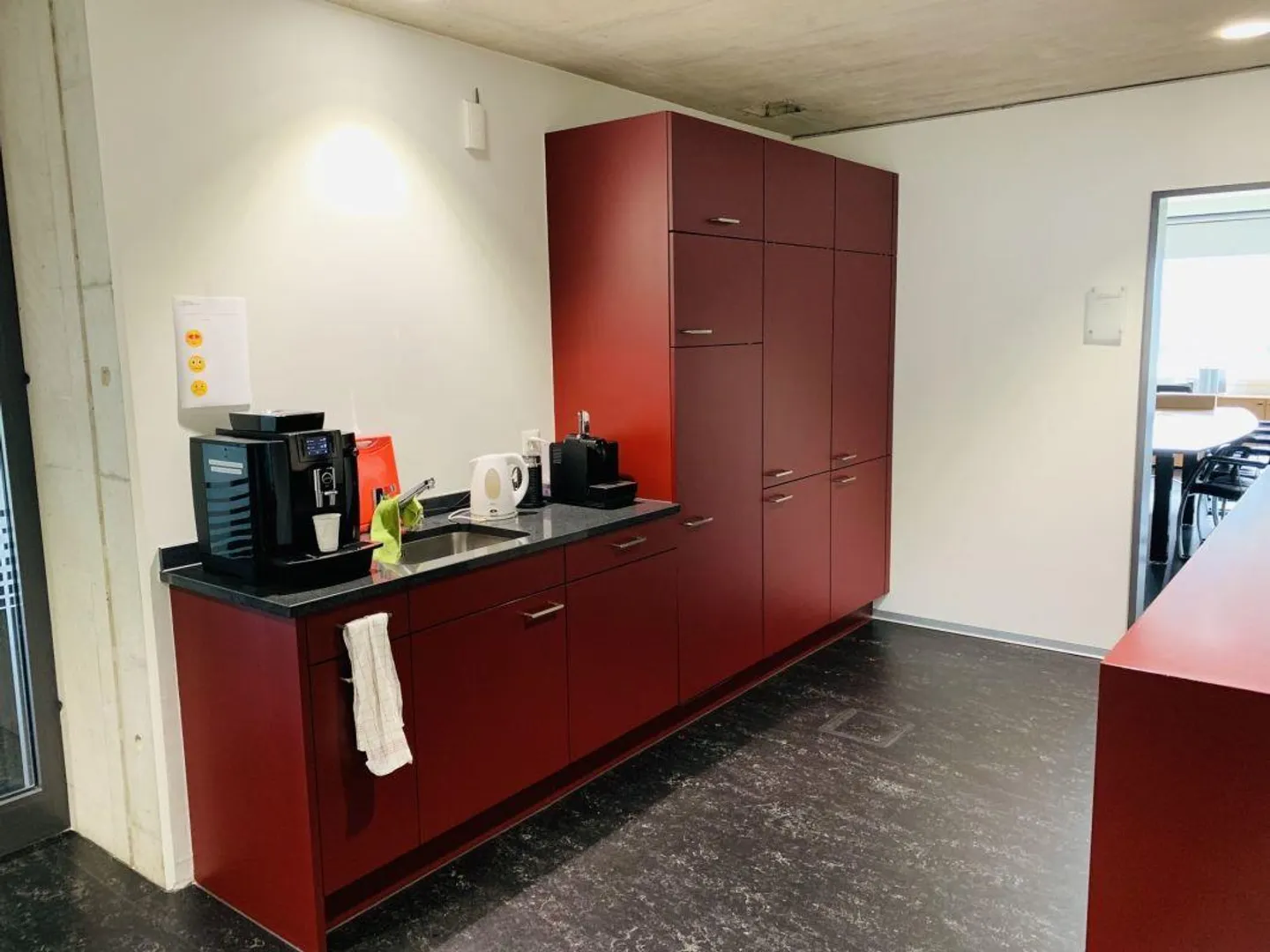 Bürofläche mit Seeblick - Foto 3 von 5