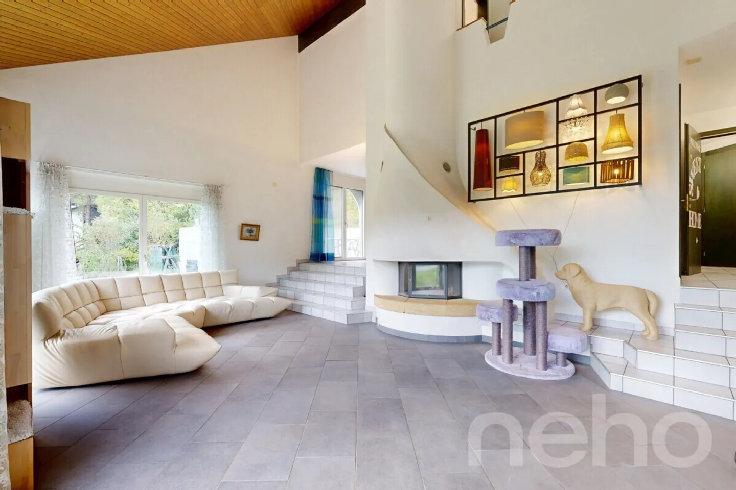 Vivre de manière unique dans le Jura idyllique - Photo 1 sur 12