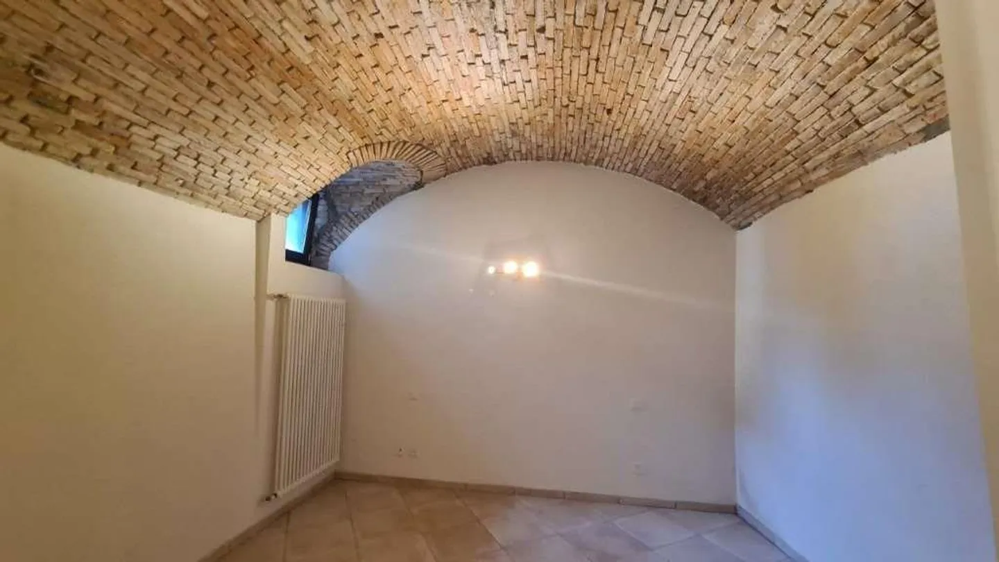 Dreamlike 3.5-room apartment in the vineyards - Photo 6 of 12