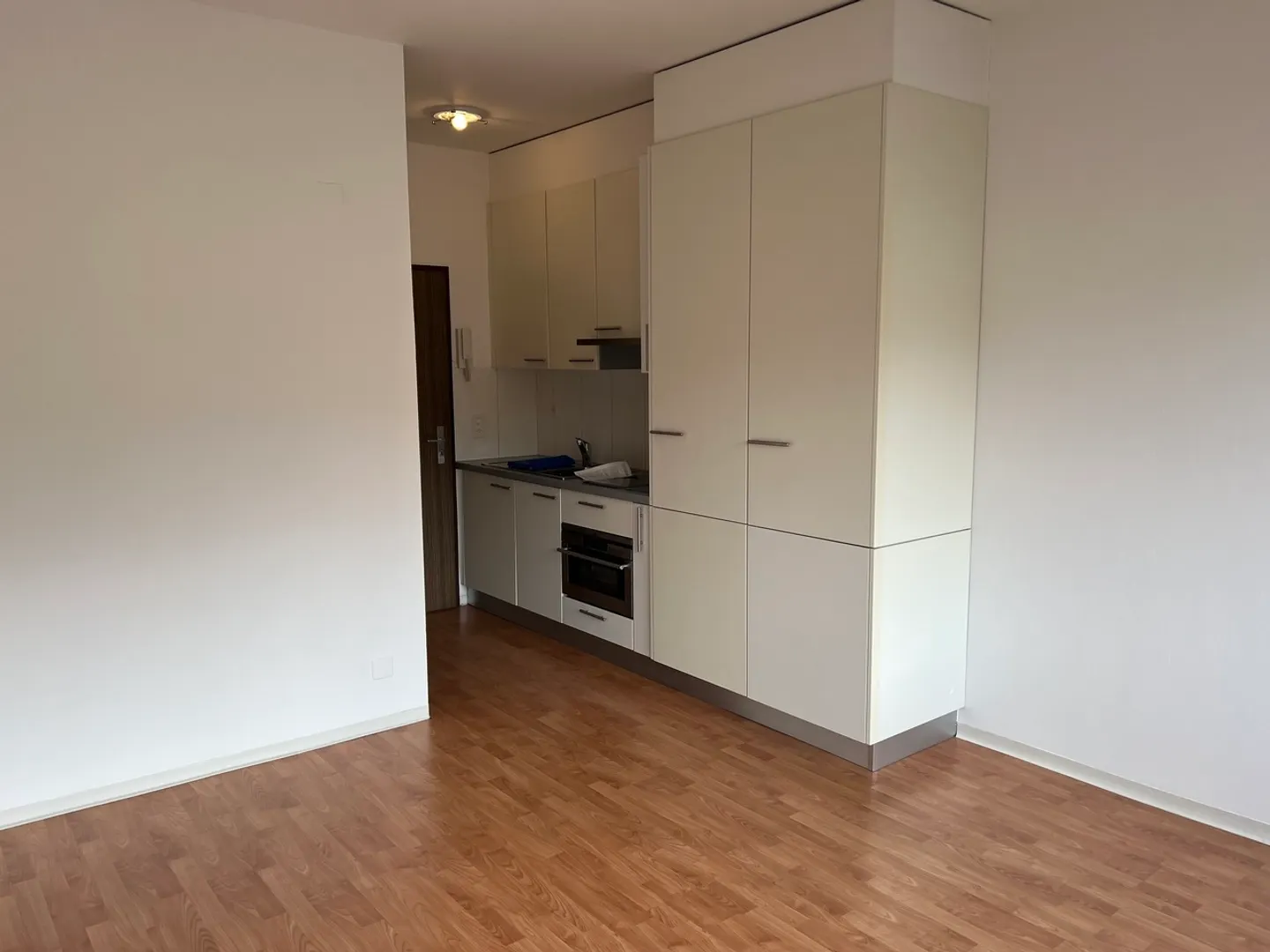 Helles Studio-Apartment in Bellinzona - Foto 3 von 5