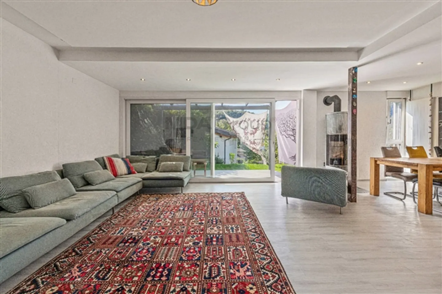 4 Room villa - Photo 7 of 20