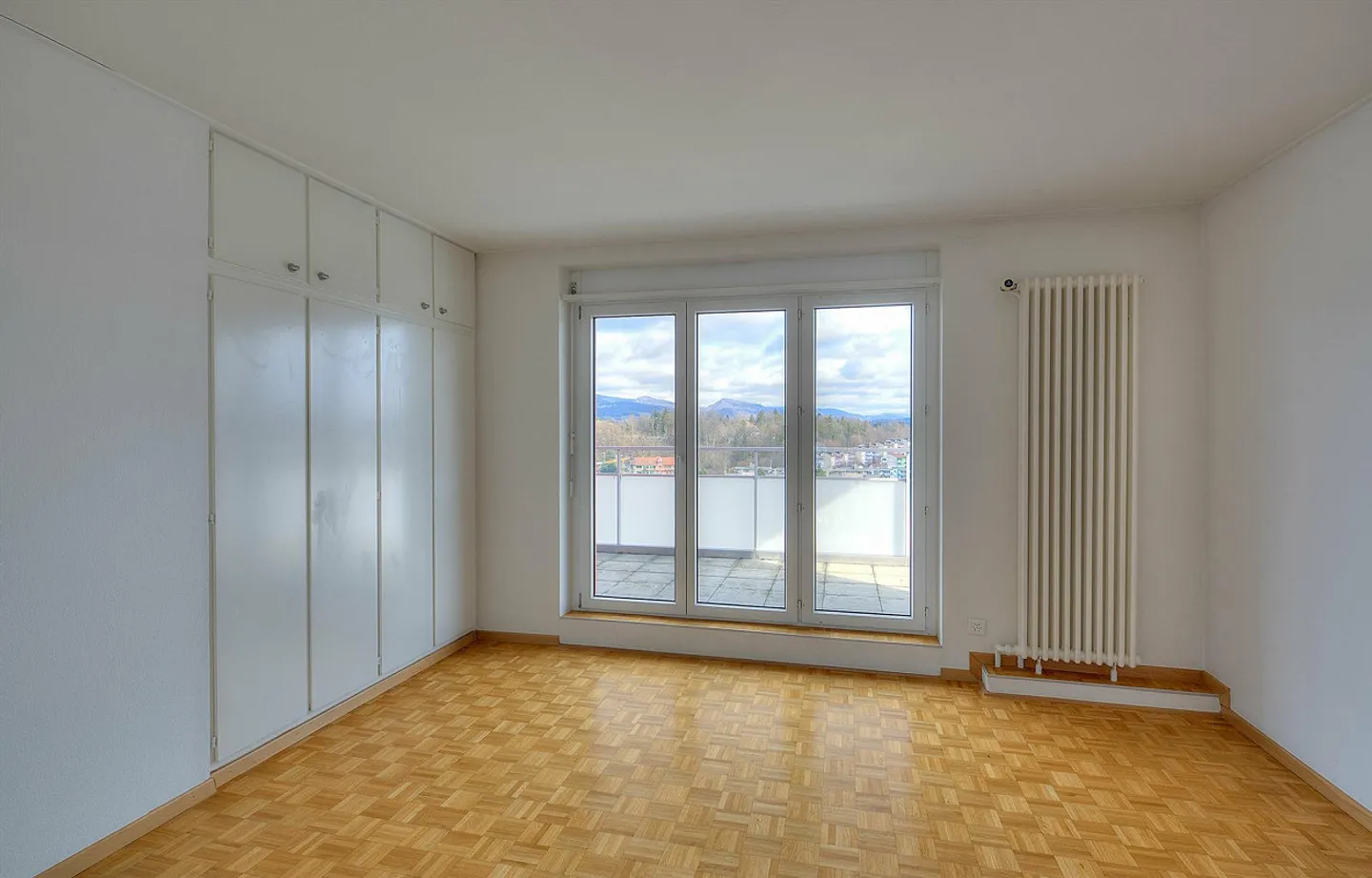 Penthouse apartment with winter garden! - Photo 6 of 8