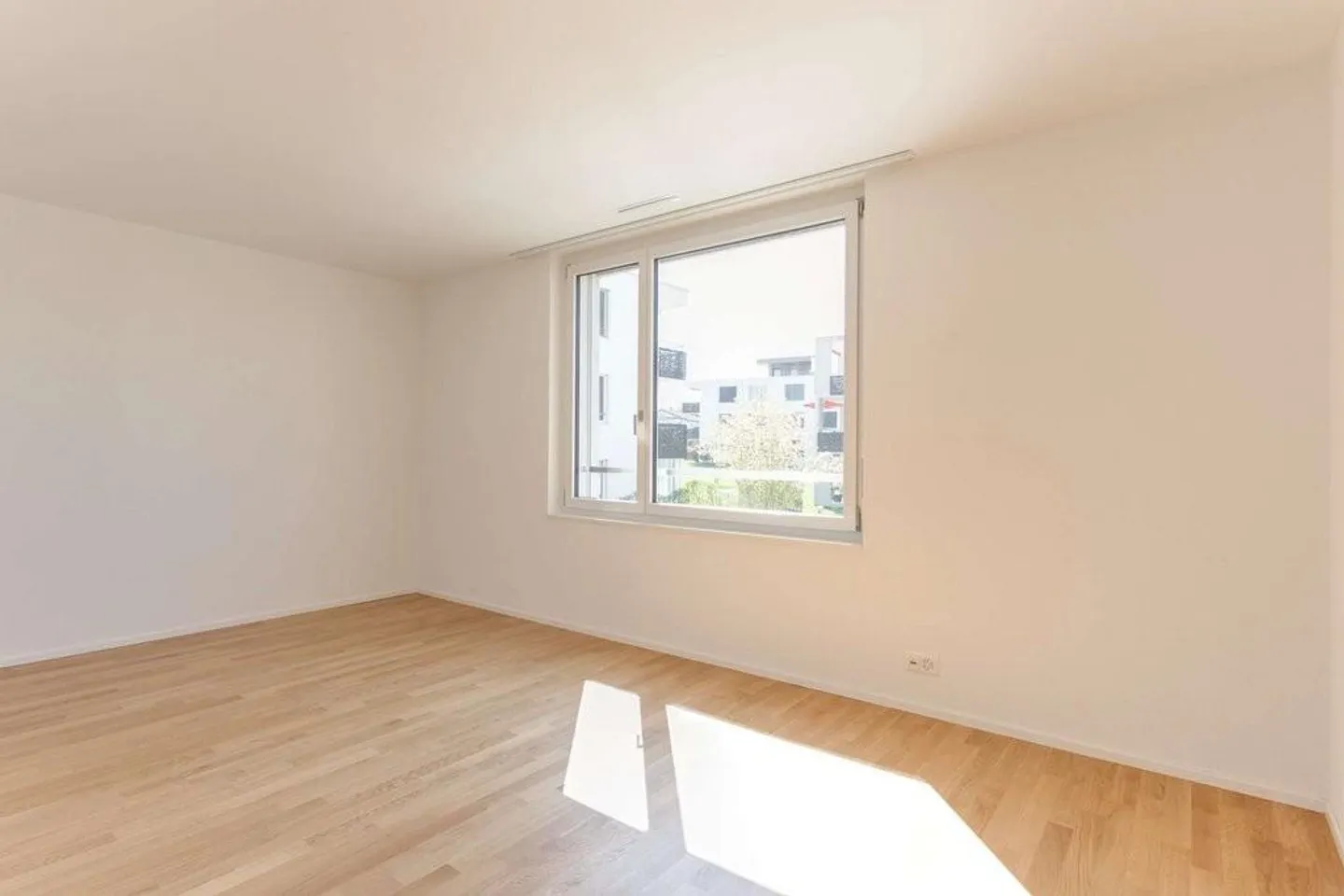 Moderne Wohnung in grüner Lage - Foto 7 von 9