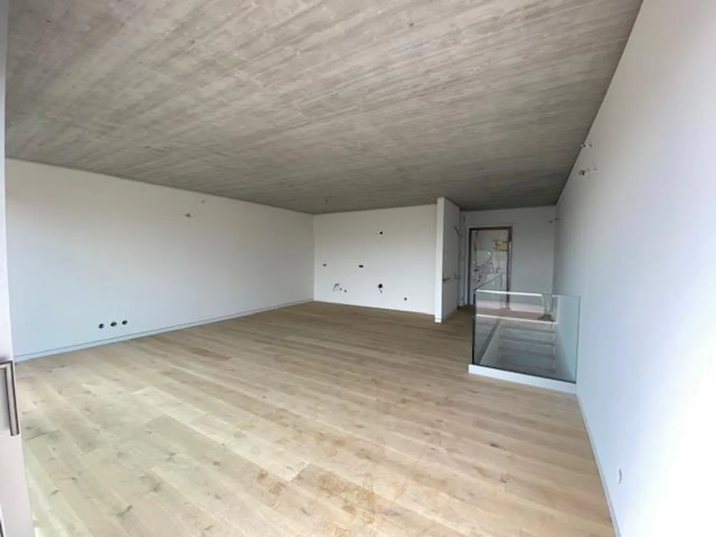 NEU GEBAUTES REIHENHAUS MIT 4.5 ZIMMERN - Foto 10 von 13